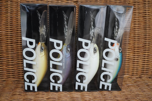 DRT POLICE 入荷しました☆