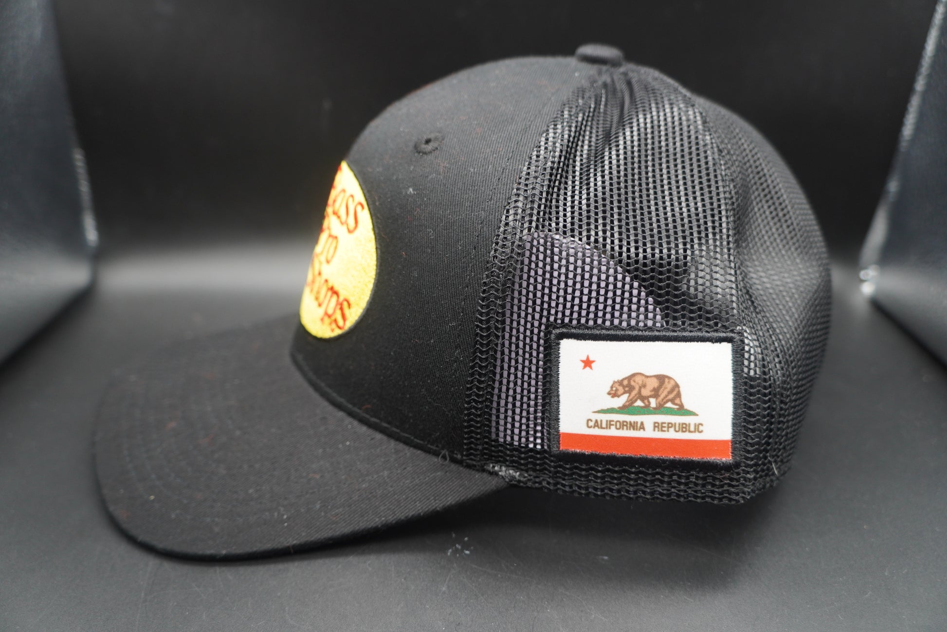 Bass Pro Shops Woodcut Logo and California Flag Snapback Cap(刺繍ロゴ) | NUSHI Kyoto Japan