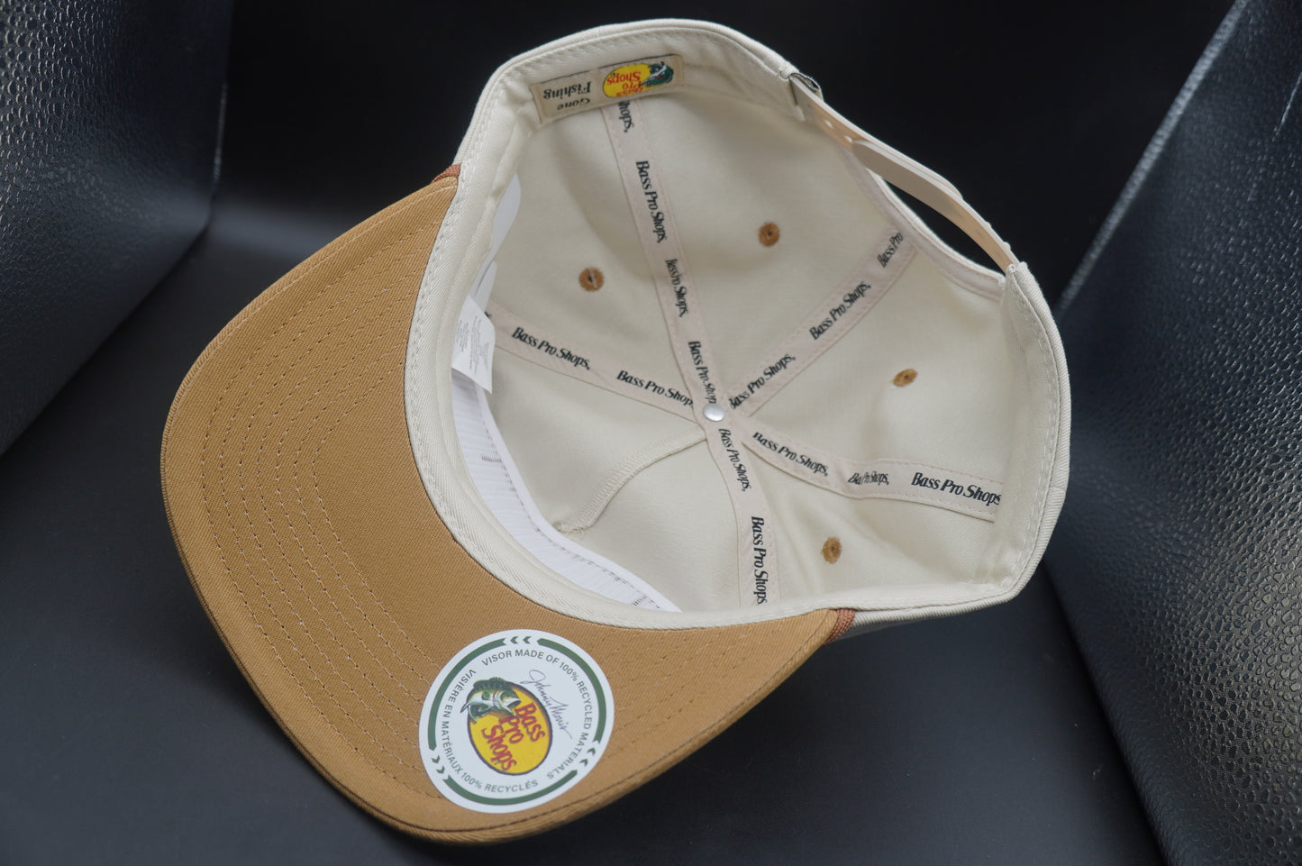 Bass Pro Shops Chenille Patch Cap - Putty/Gold(刺繍ロゴ)