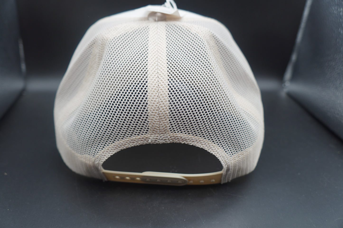 Bass Pro Shops Embroidered Mesh Cap - White/Khaki Camo(刺繍ロゴ)