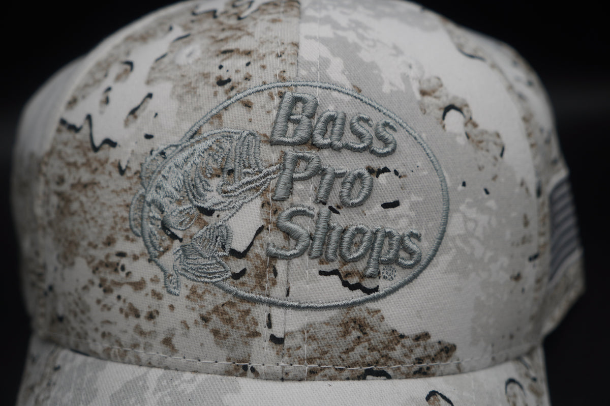 Bass Pro Shops Gameday Solid-Back Cap - TrueTimber Tundra(刺繍ロゴ)
