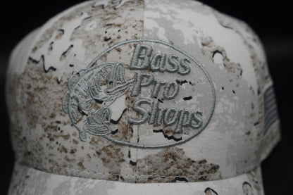 Bass Pro Shops Gameday Solid-Back Cap - TrueTimber Tundra(刺繍ロゴ)