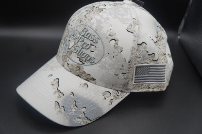 Bass Pro Shops Gameday Solid-Back Cap - TrueTimber Tundra(刺繍ロゴ)