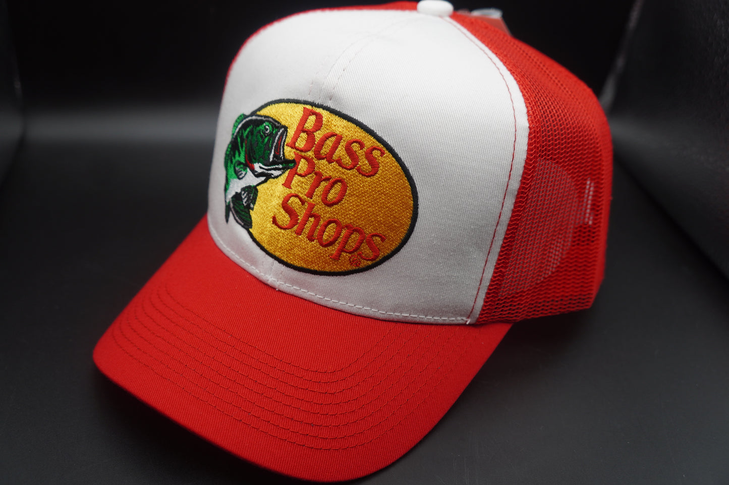 Bass Pro Shops Embroidered Logo Mesh-Back Cap - Red(刺繍ロゴ)